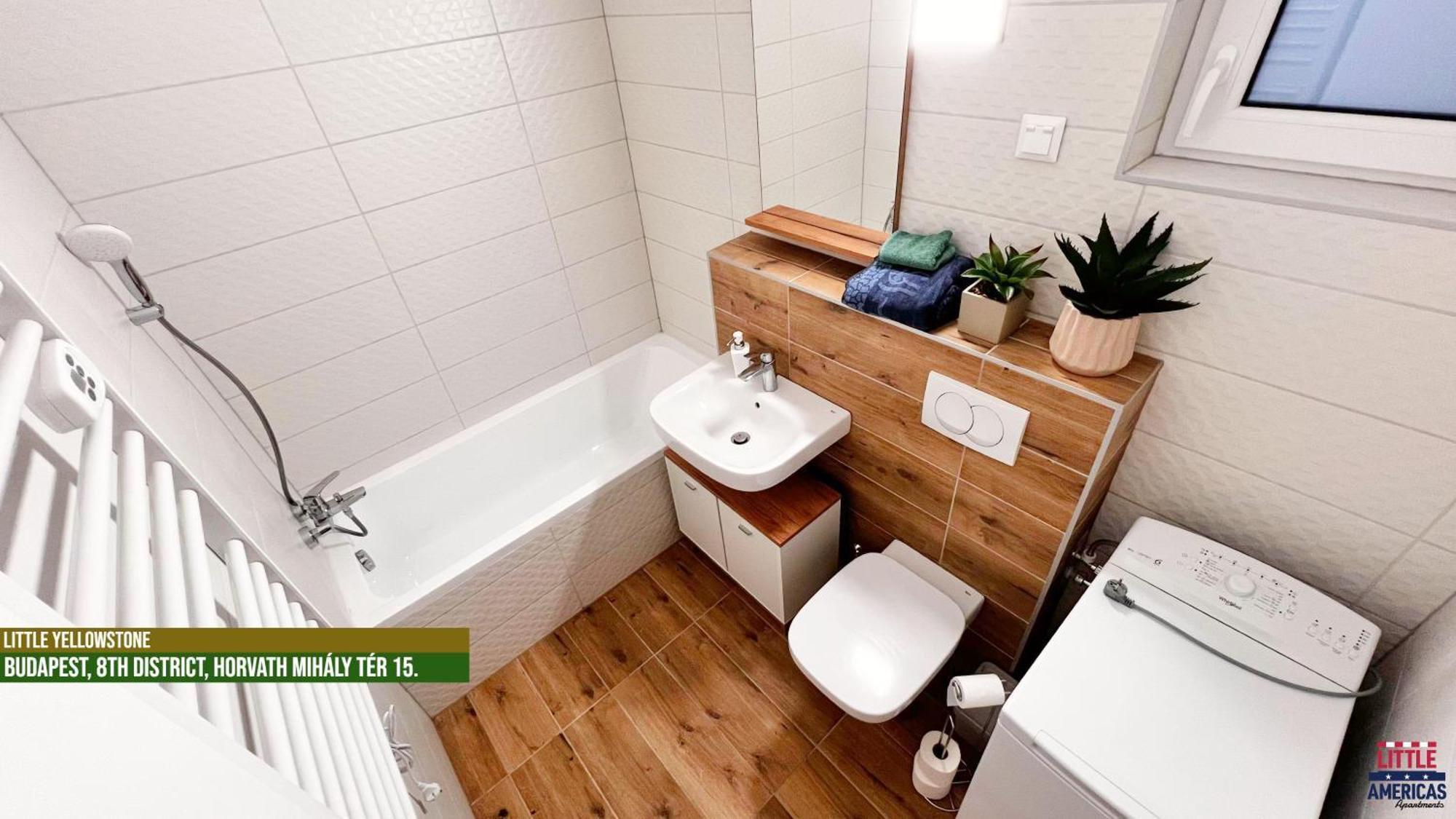 Little Americas National Parks Apartments บูดาเปสต์ ภายนอก รูปภาพ